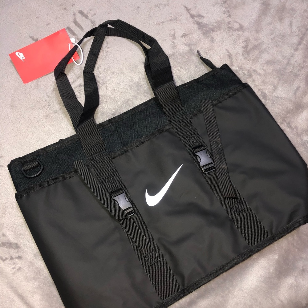 Nike black waterproof Oxford cloth handbag, shoulder bag